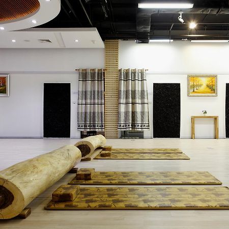 Capsule Hostel Patong Luaran gambar
