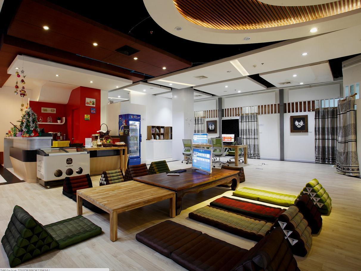 Capsule Hostel Patong Luaran gambar