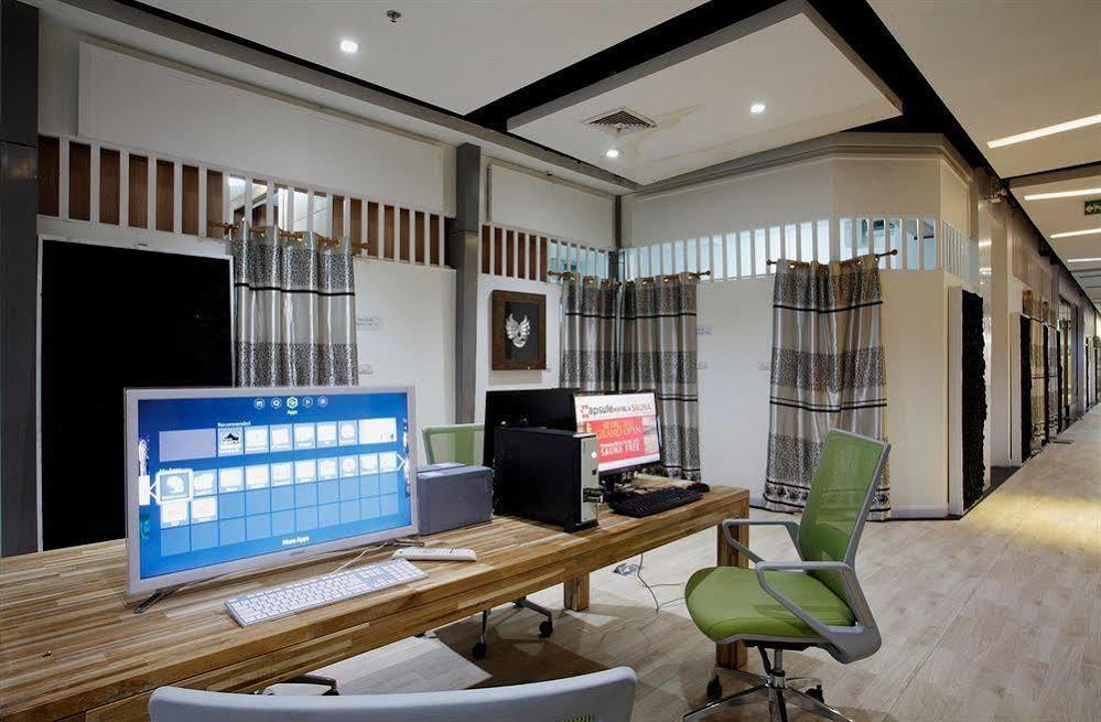 Capsule Hostel Patong Luaran gambar